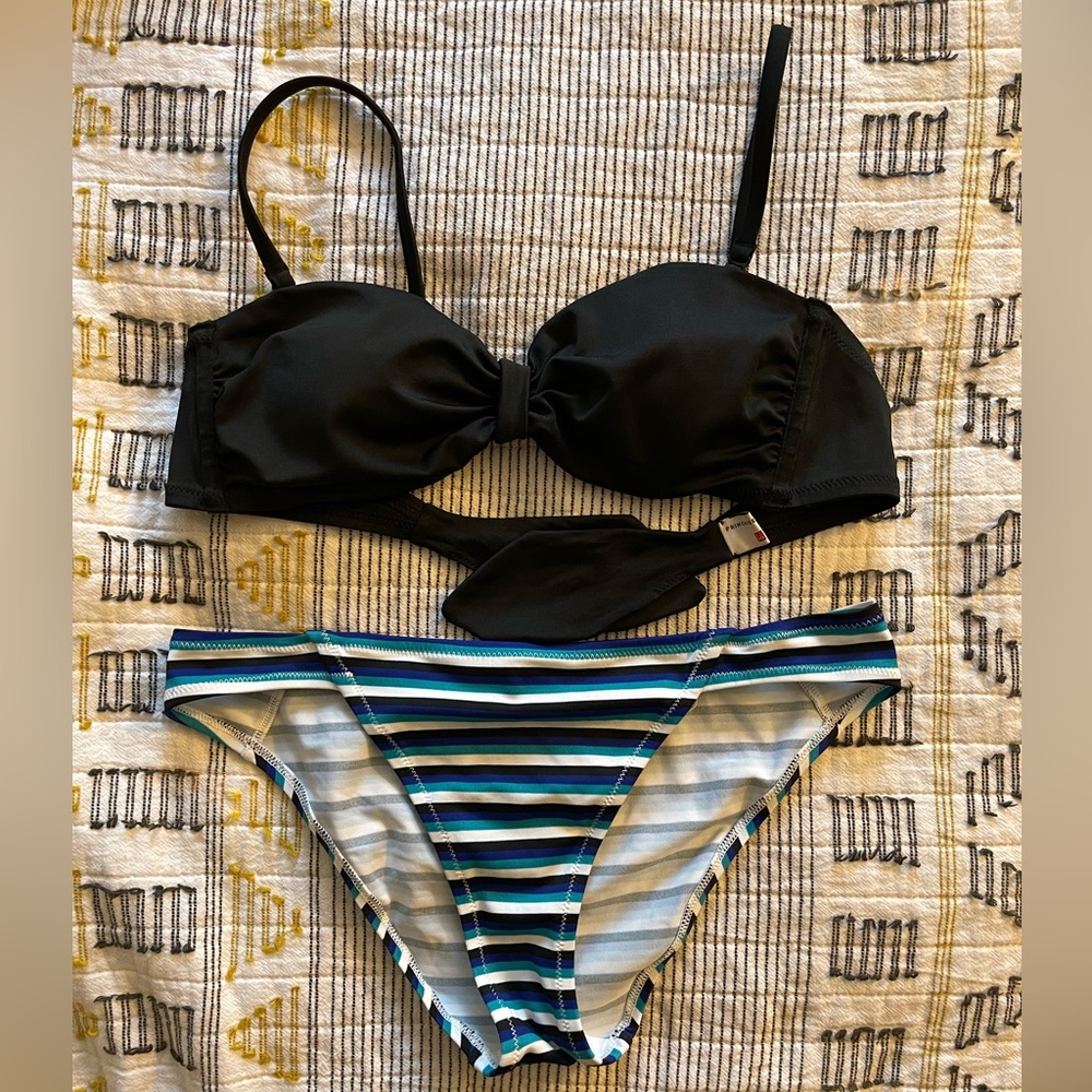 Two-Piece Bathing Swimsuit